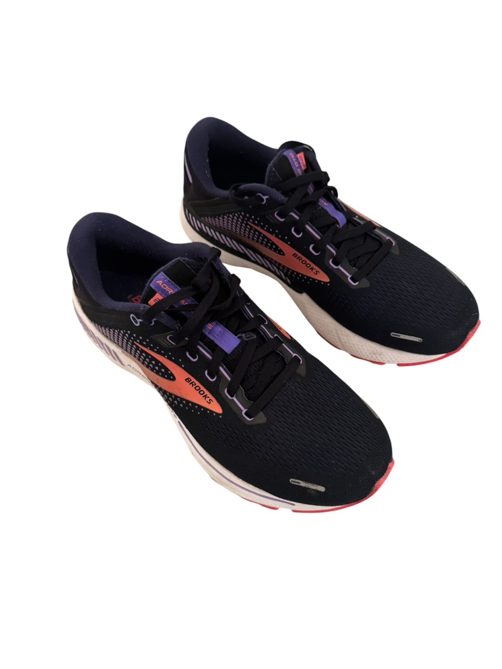 Brooks Adrenaline GTS 22 running shoes in a black, purple, andcoral women sz 11M